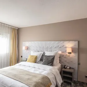 Mercure Annecy Sud מלון