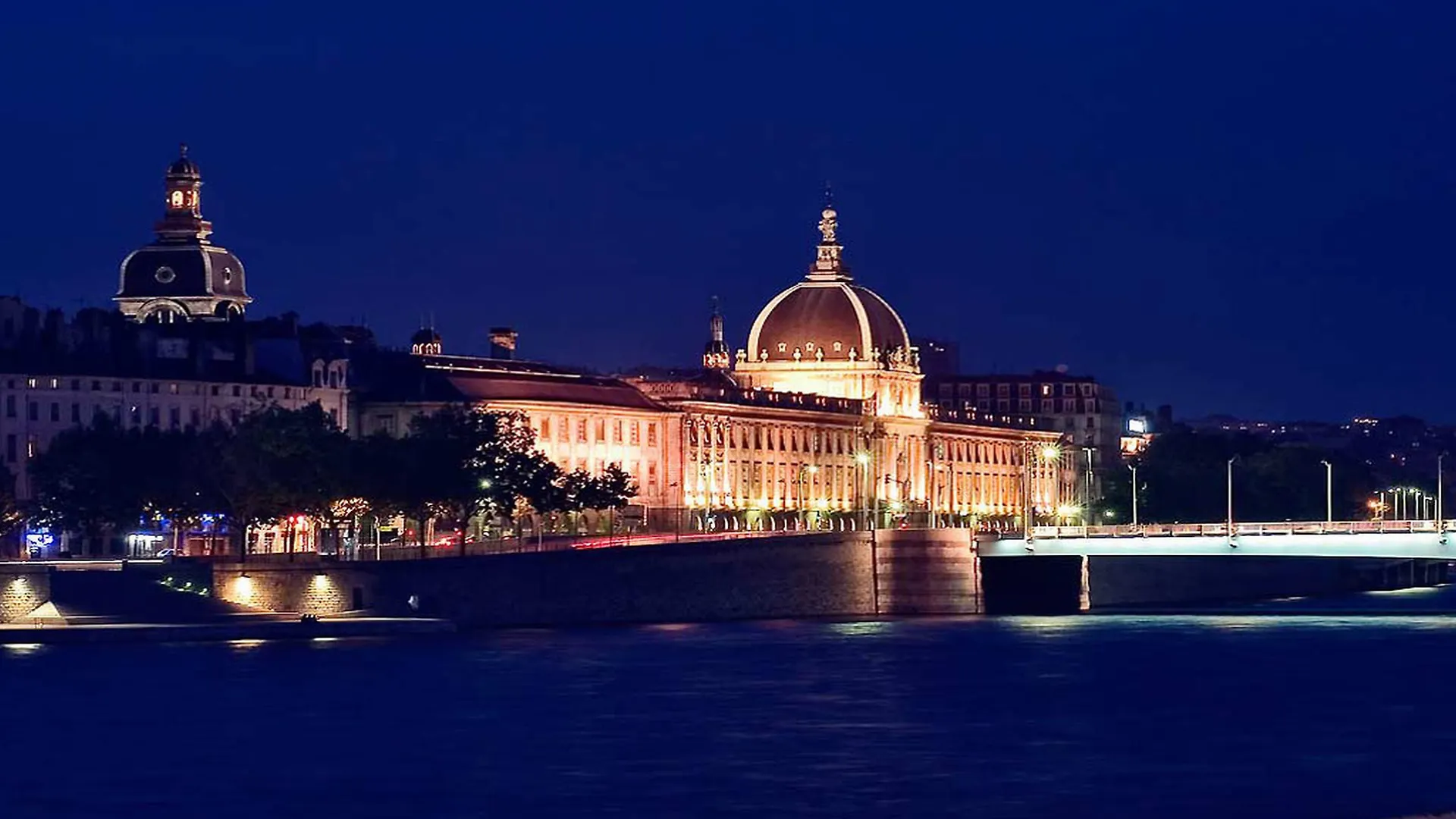 *****  Le Royal Hotel Lyon - Mgallery Collection France